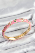 Mineli Pirinç Pembe Çiçek Motifli Gold Kadın Kelepçe