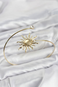 Pazu Bileklik Gold Renk Pirinç Güneş Model